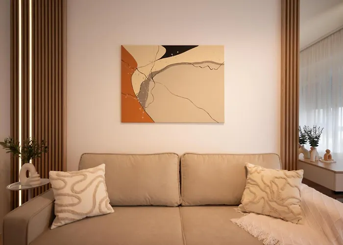 Ella - Of Mara - Powered By Neo 10