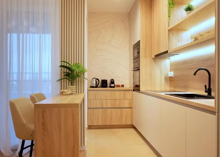 Ella - Of Mara - Powered By Neo 10 * טימישוארה